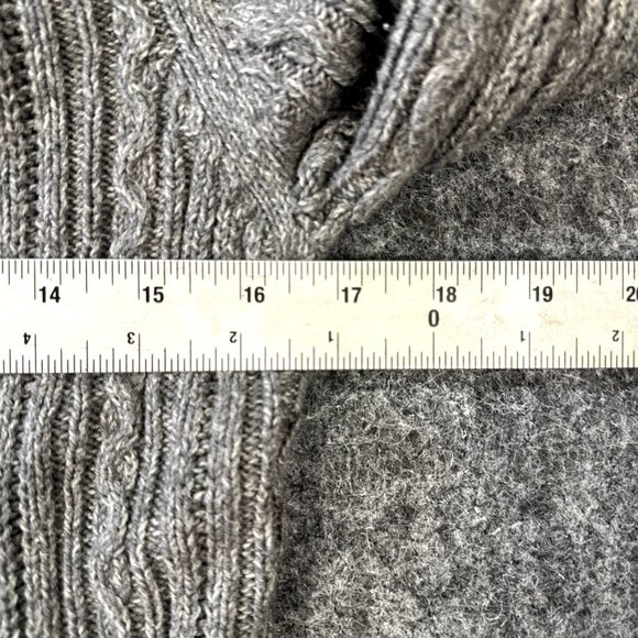 Aeropostale Womens Y2K Gray Cable Knit Hooded Button Sweater Cardigan M, Cozy - Picture 4 of 12